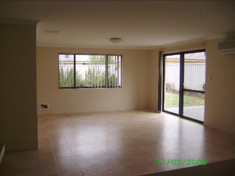 13 Mandalay Bend, Secret Harbour WA 6173