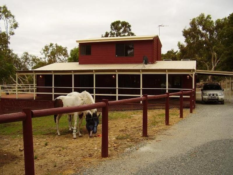 73 Lewis Road, Serpentine WA 6125