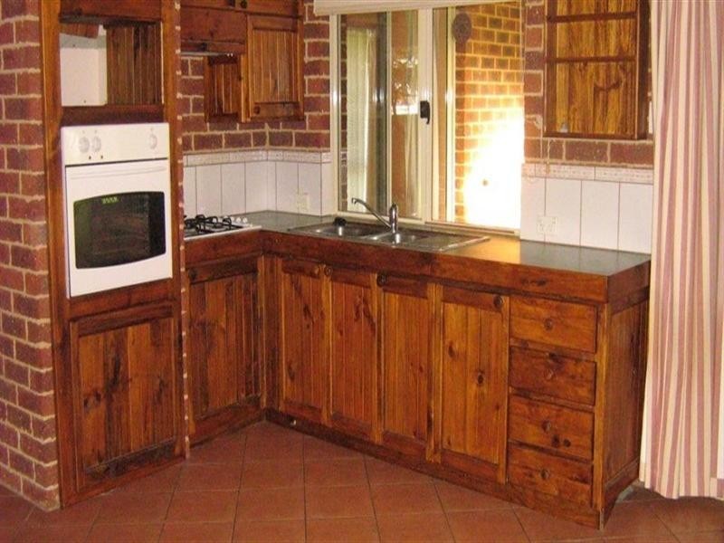 168 Seville Drive, Seville Grove WA 6112