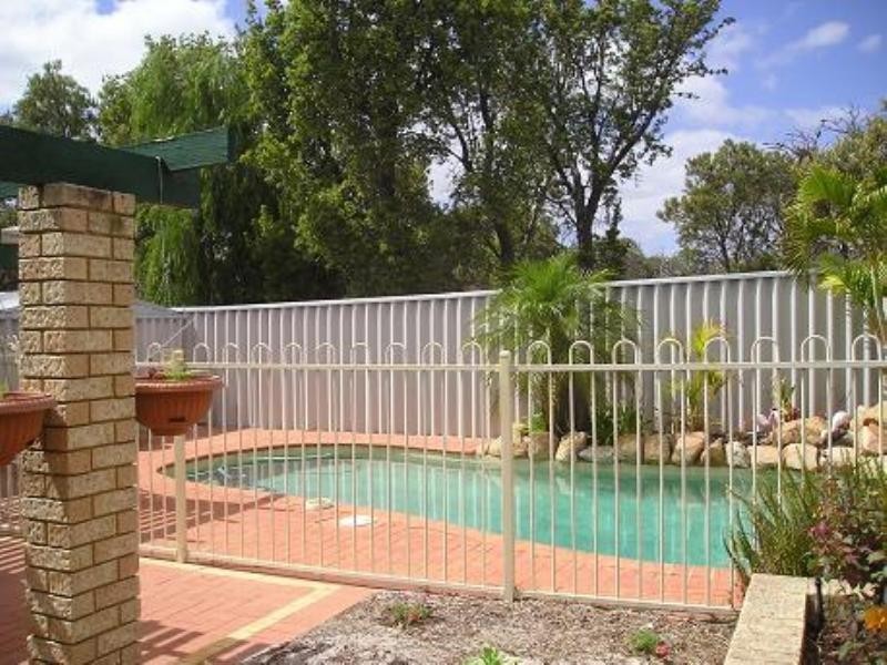 417 Moonlight Court, Huntingdale WA 6110