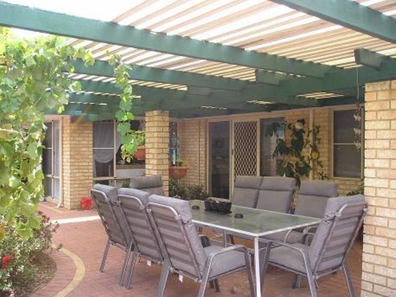 417 Moonlight Court, Huntingdale WA 6110