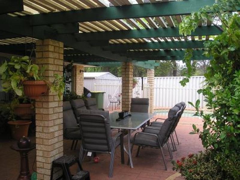 417 Moonlight Court, Huntingdale WA 6110