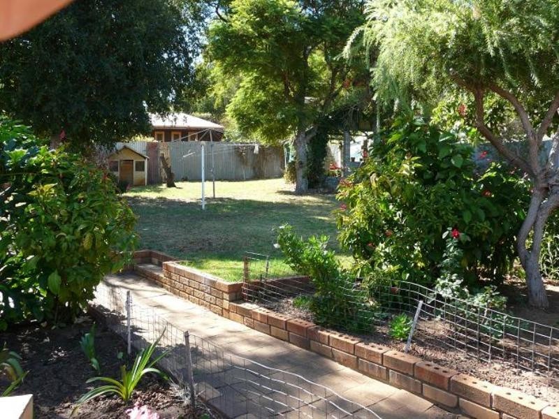 45 Derry Avenue, Mount Nasura WA 6112