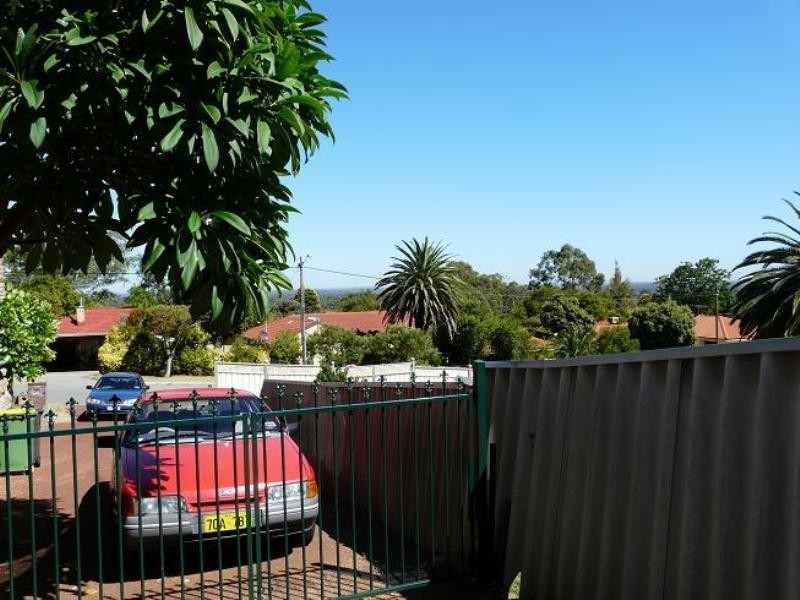 45 Derry Avenue, Mount Nasura WA 6112