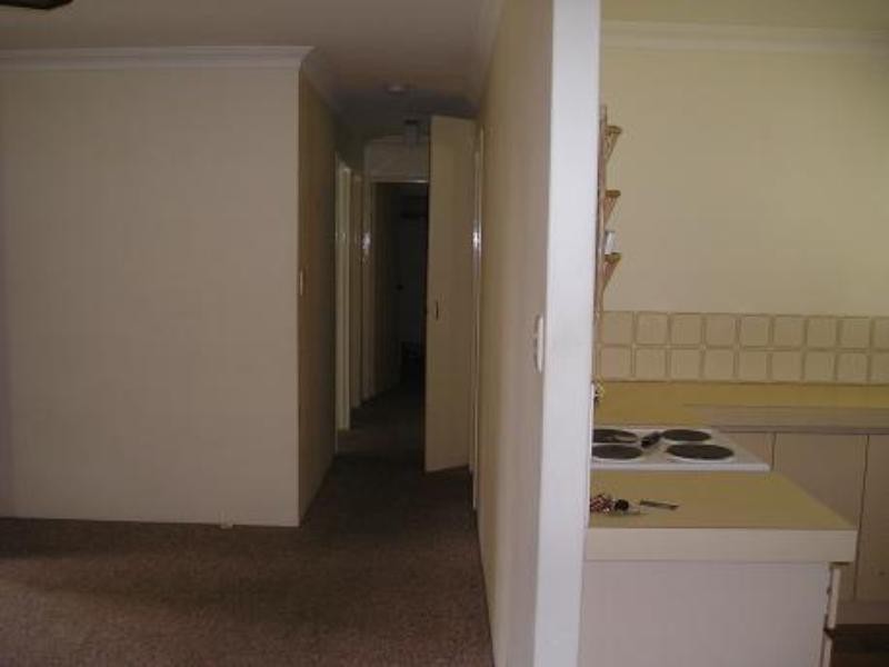 50 Townley Street, Armadale WA 6112