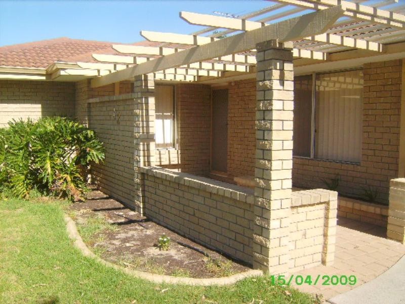 42 Poad Street, Seville Grove WA 6112