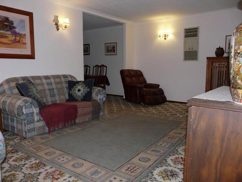 127 Derry Avenue, Mount Nasura WA 6112