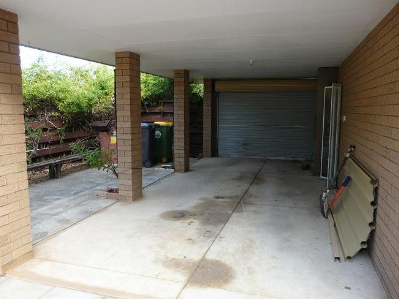 127 Derry Avenue, Mount Nasura WA 6112