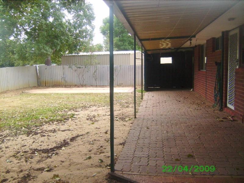 7 Richard Place, Armadale WA 6112