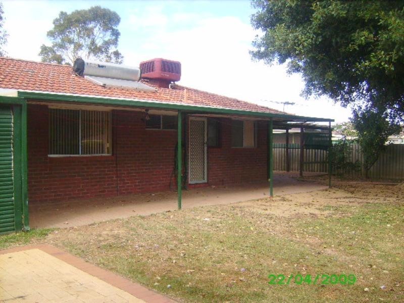 7 Richard Place, Armadale WA 6112