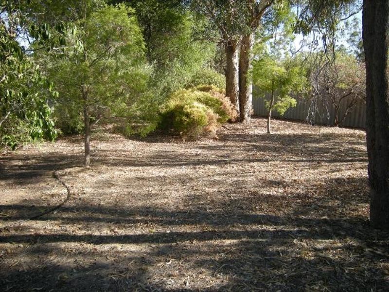 3 Messines Court, Greenmount WA 6056