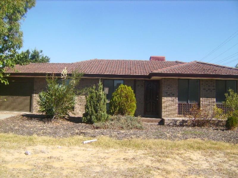 1 Tiree Place, Seville Grove WA 6112