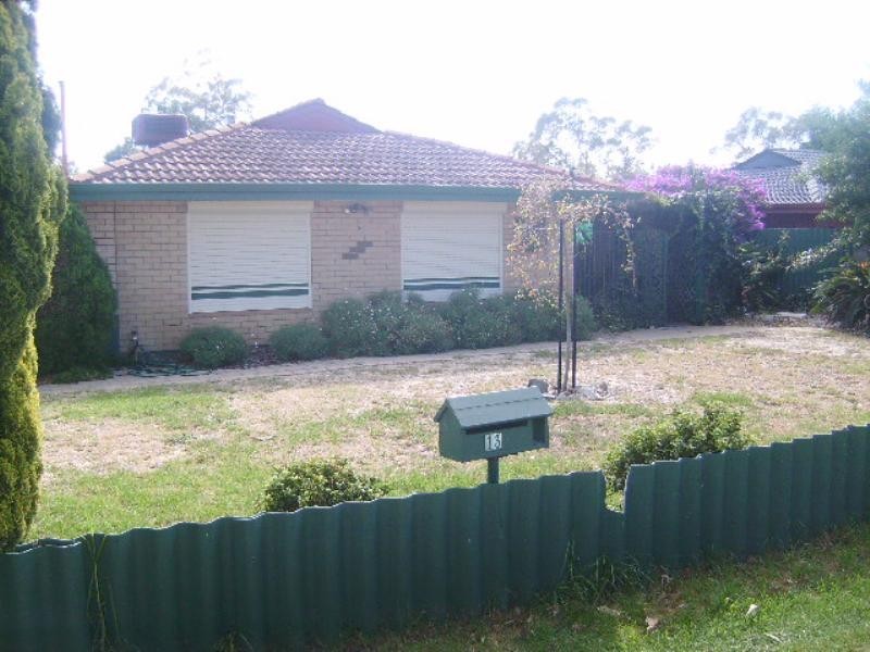 13 Eileen Street, Gosnells WA 6110