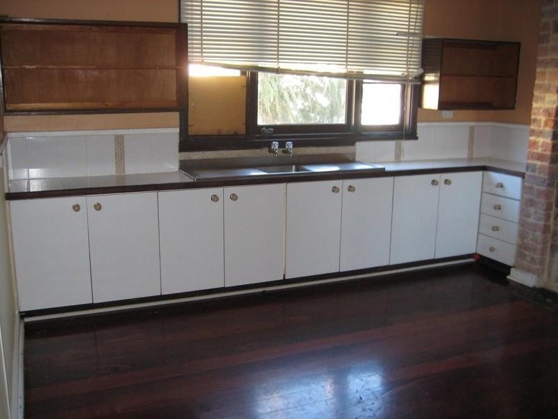 17 William Street, Armadale WA 6112