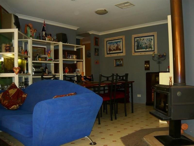 2 Honeyeater Rtt, Brookdale WA 6112