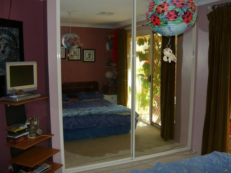 2 Honeyeater Rtt, Brookdale WA 6112