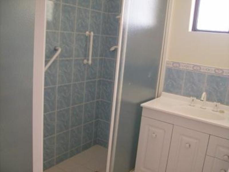 16/9 Third Avenue, Kelmscott WA 6111