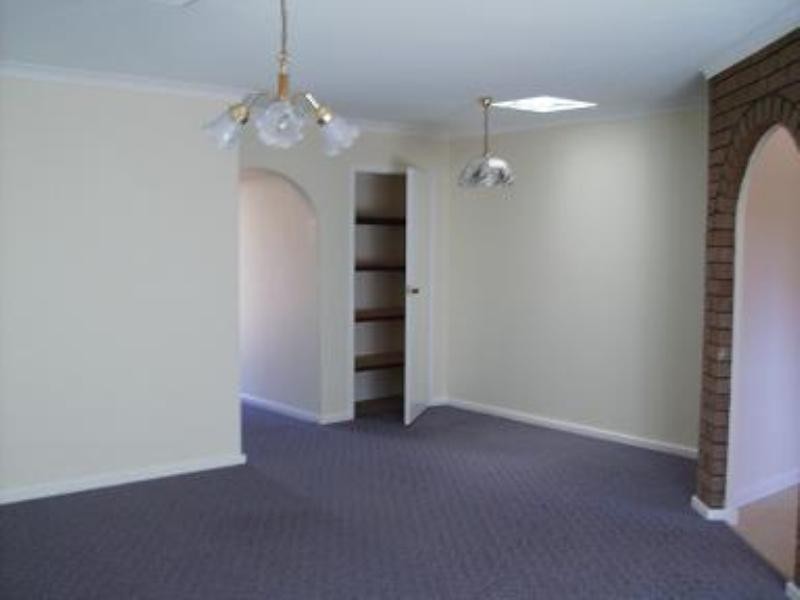 16/9 Third Avenue, Kelmscott WA 6111