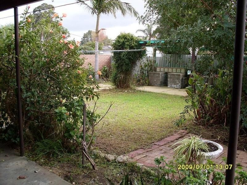 43 Angelo Street, Armadale WA 6112