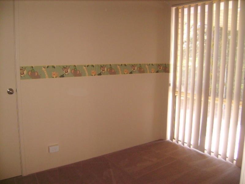 30 Chidzey Drive, Seville Grove WA 6112