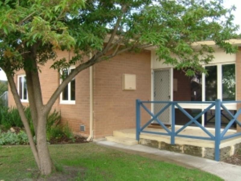 17 Abingdon Place, Kelmscott WA 6111