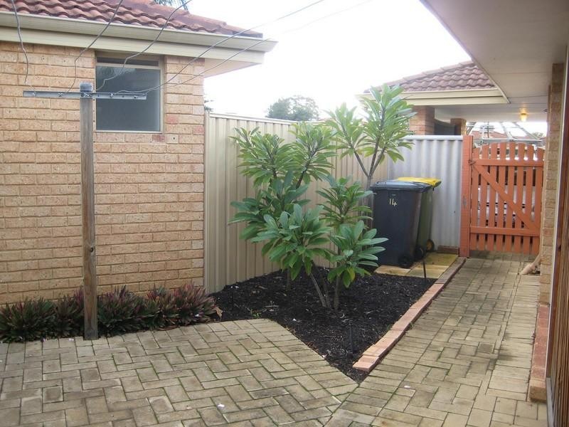 14/15 Dale Road, Armadale WA 6112