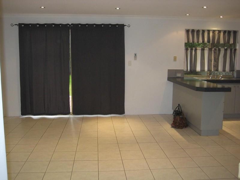 6 McGrath Place, Seville Grove WA 6112