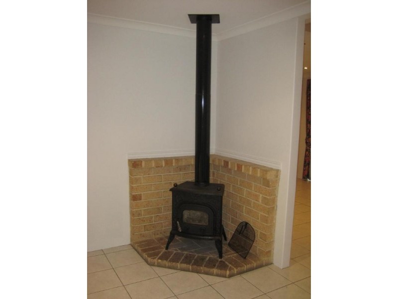 6 McGrath Place, Seville Grove WA 6112