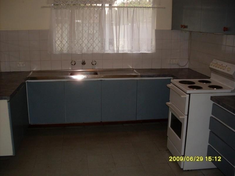 8 Forrest Court, Armadale WA 6112