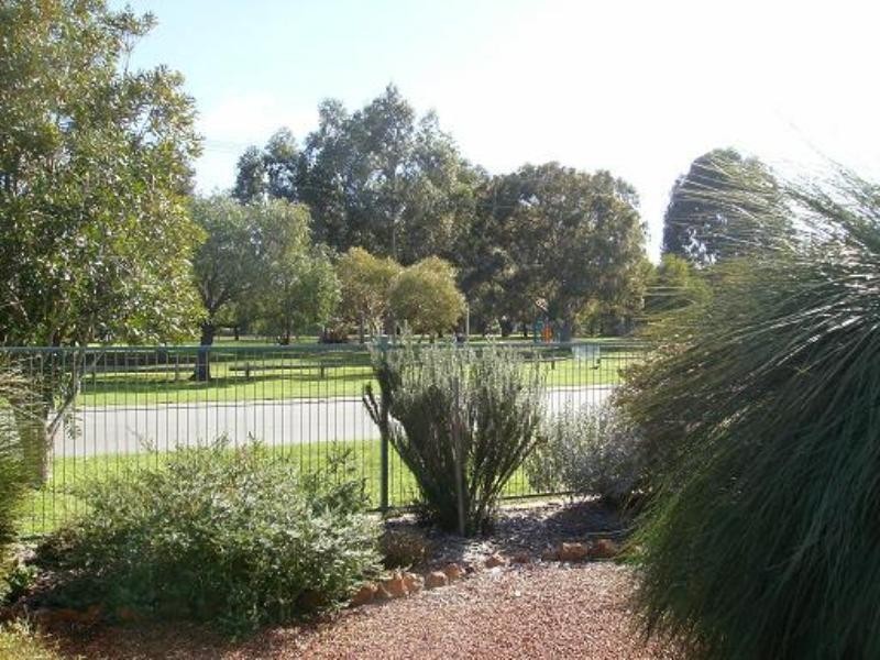 30 Angelo Street, Armadale WA 6112