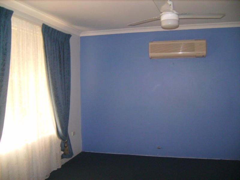 4 Denning Court, Seville Grove WA 6112