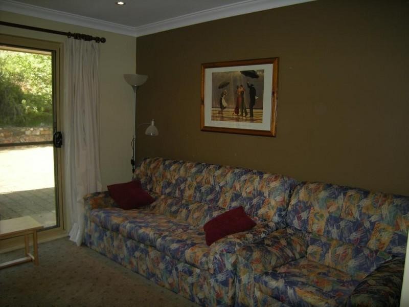 56 Henrietta Avenue, Mount Nasura WA 6112