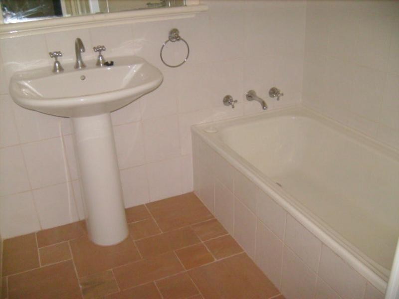 327 Eleventh Road, Brookdale WA 6112