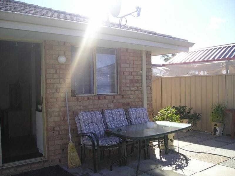 5 Piesse Place, Seville Grove WA 6112