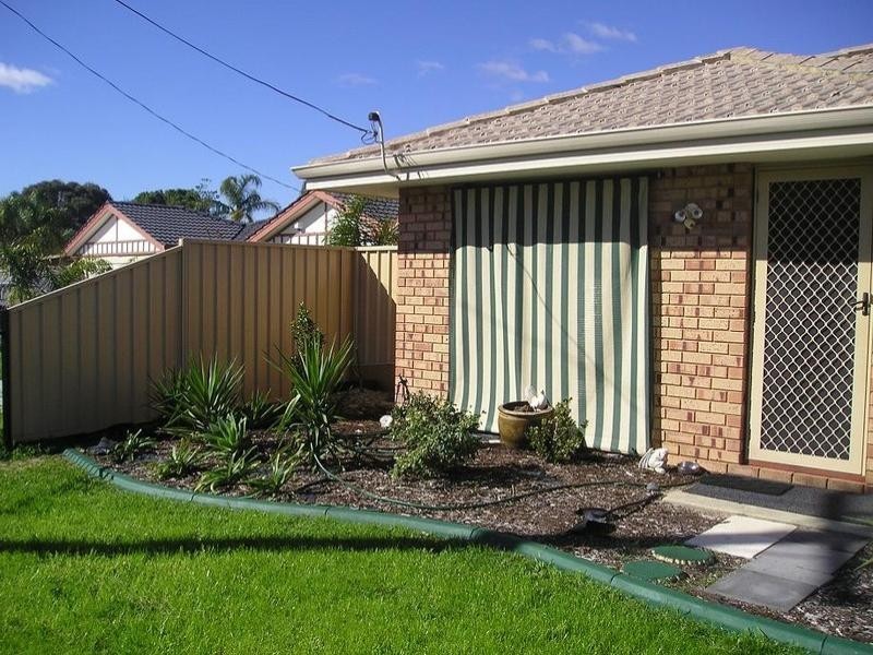 5 Piesse Place, Seville Grove WA 6112