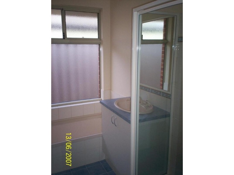 64 Apricot Street, Forrestfield WA 6058