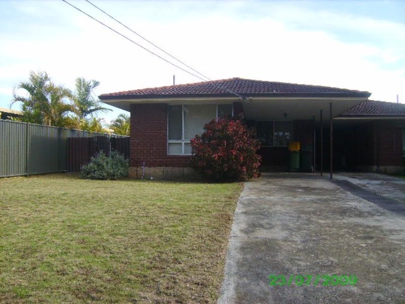 17A Glenbrook Road, Thornlie WA 6108