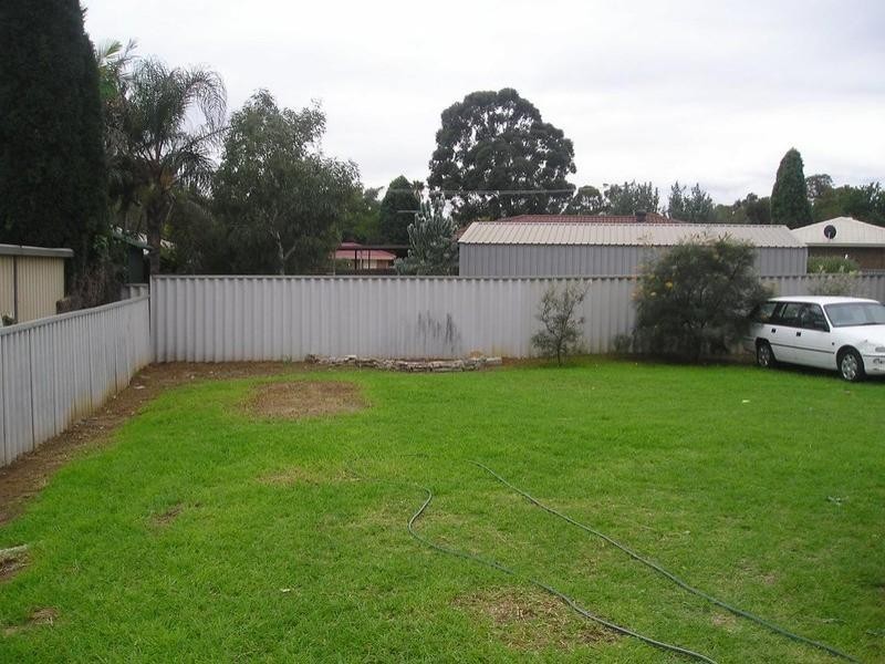 10 Brixey Court, Armadale WA 6112