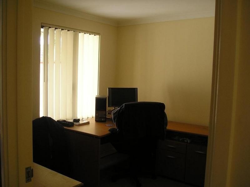 4/75 Church Avenue, Armadale WA 6112