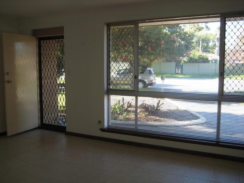 3 Agnew Place, Armadale WA 6112