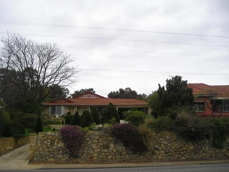 68 South Western Highway, Mount Richon WA 6112