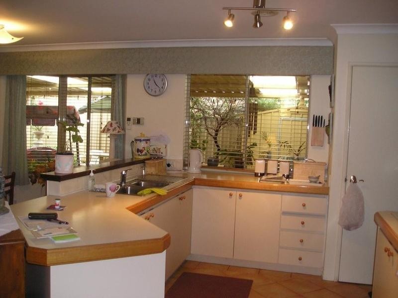 68 South Western Highway, Mount Richon WA 6112