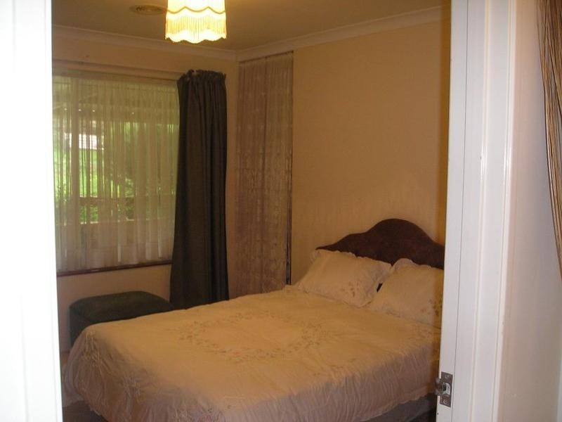 68 South Western Highway, Mount Richon WA 6112