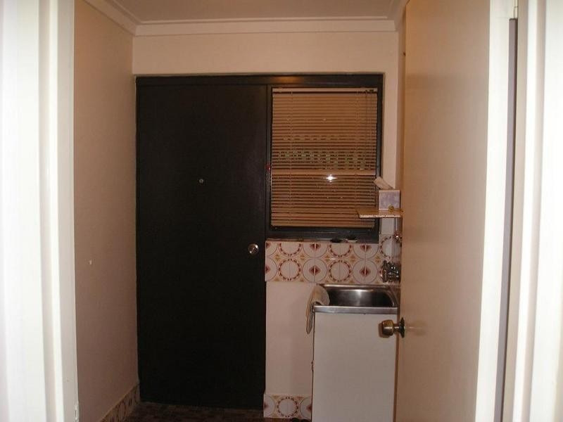 2/103 Seventh Road, Armadale WA 6112