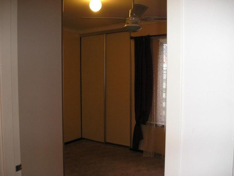 2/103 Seventh Road, Armadale WA 6112