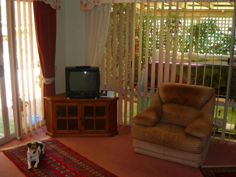 4 Honeyeater Retreat, Brookdale WA 6112