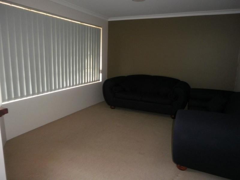 31 Seminole Gardens, Seville Grove WA 6112