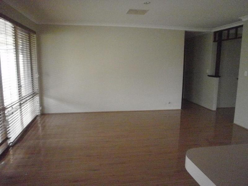 31 Seminole Gardens, Seville Grove WA 6112