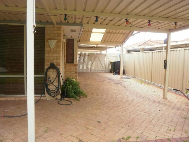 31 Seminole Gardens, Seville Grove WA 6112