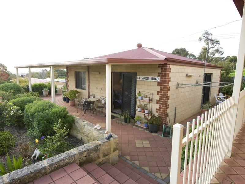 46 Talus Drive, Mount Richon WA 6112